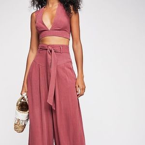 Maia Set in Moss Color